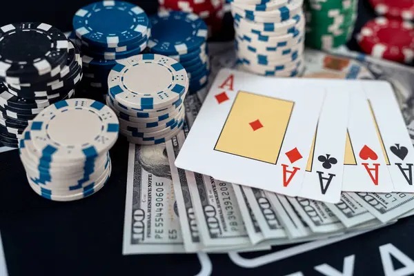 Live sports betting interface with Liga 1 and MotoGP markets